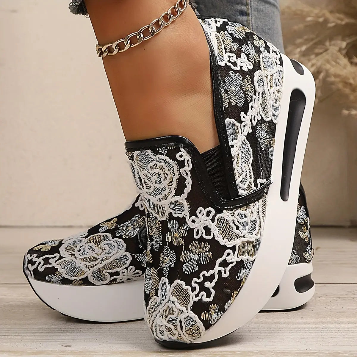 🌸 Baskets Wedge Élévées à Fleurs–Confort & Élégance au Quotidien GOOD FEET